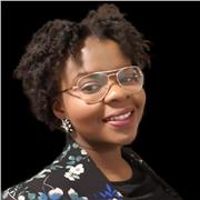 De formation diversifiée, j'ai un bac S option SVT, une licence en Chimie et de l'expérience Gestion de projets. J'aime apprendre et aider à apprendre